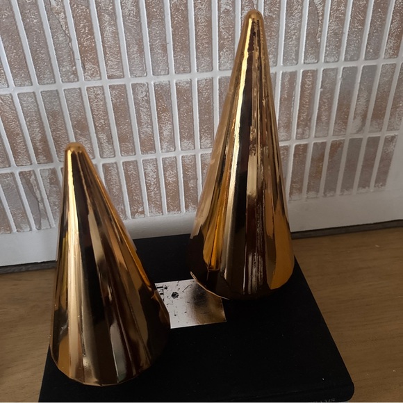 NWT Gold Glass Christmas Tree Sculptures - Picture 3 of 5